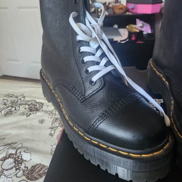 Dr. Martens x Lazy Oaf Sinclair Boot - Picture 2 of 4